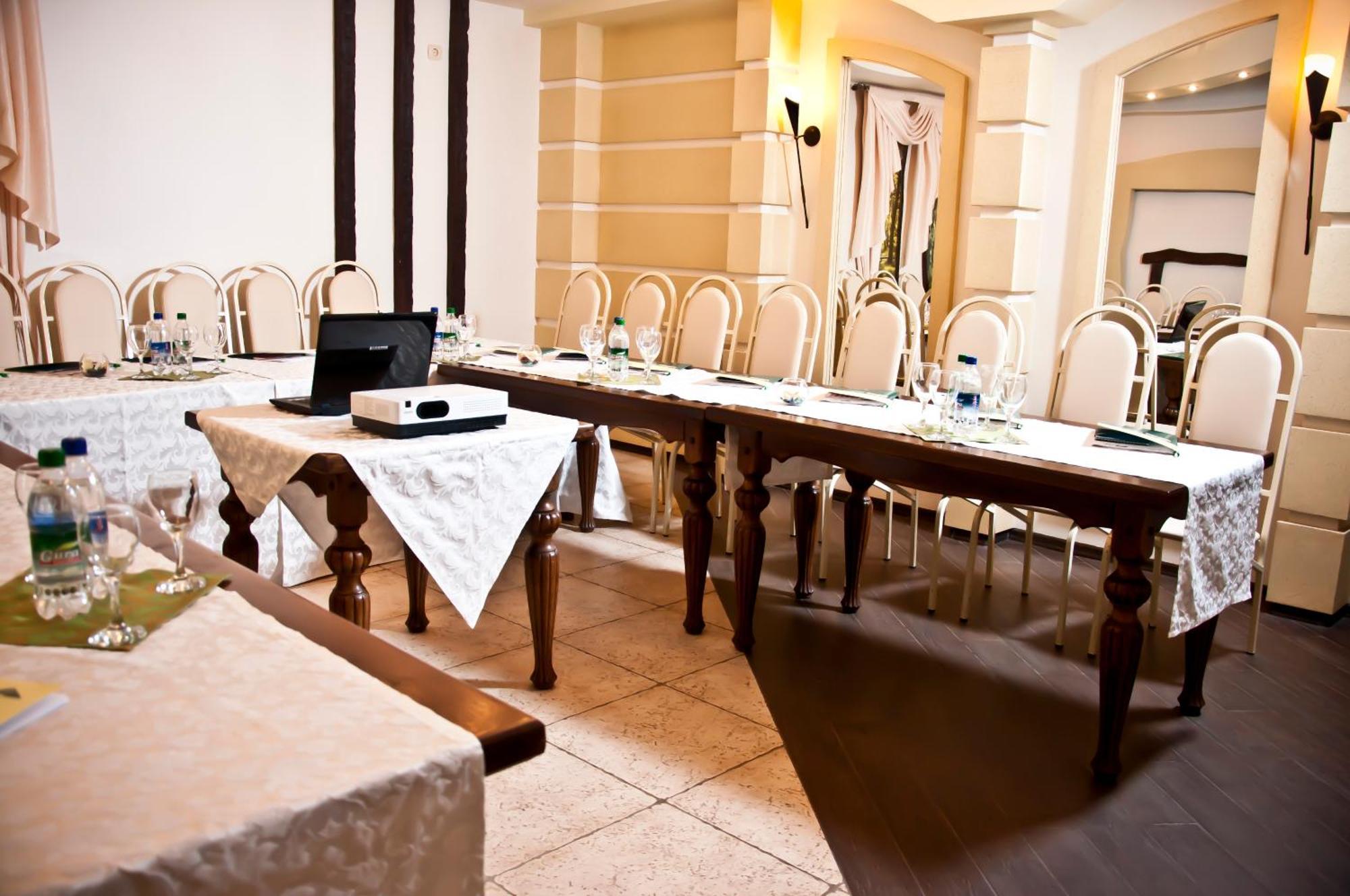 Central Hotel Soroca Buitenkant foto